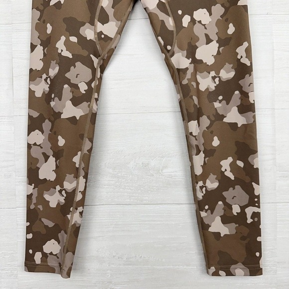 Balance Athletica Vitality Ascend Pant High Rise Camo Leggings Brown Size Medium - Picture 4 of 13